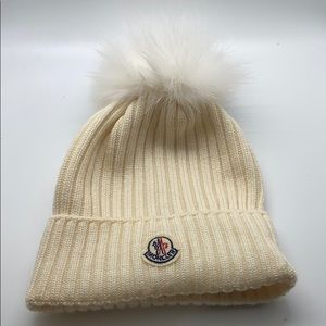 Moncler Kids Hat Size M Cream Color